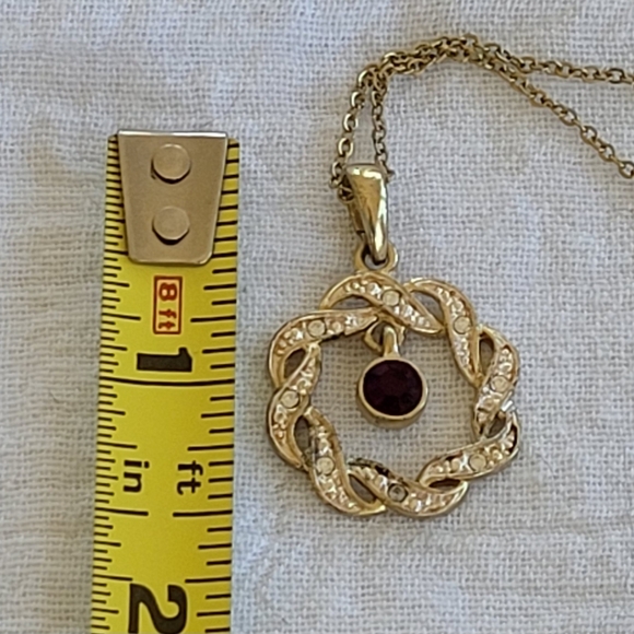 Vintage Rhinestone Circle with Dangling Pendant - Picture 7 of 10